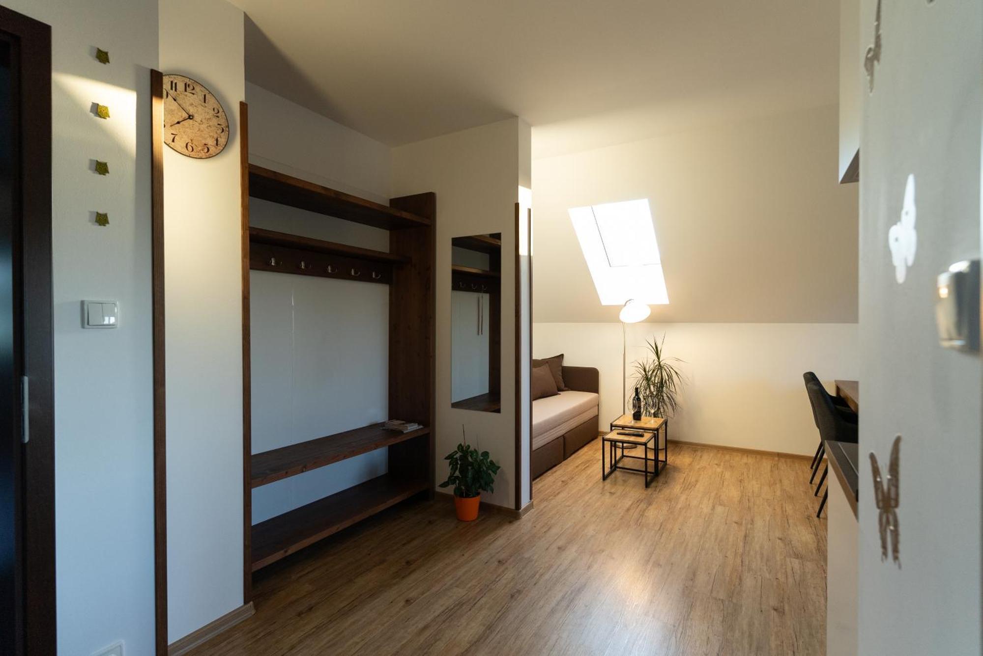 Apartmany Kohoutek A Slepicka V Novohradskych Horach Нове-Гради Экстерьер фото