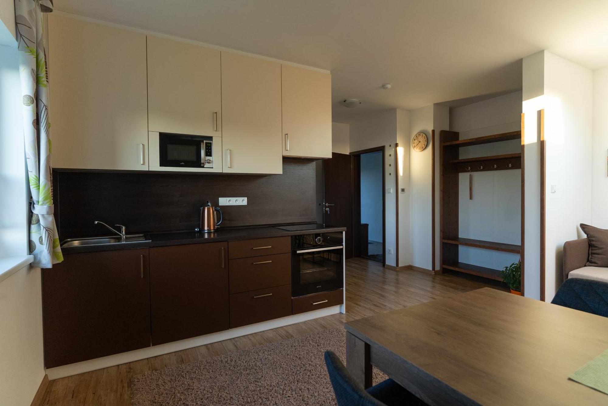 Apartmany Kohoutek A Slepicka V Novohradskych Horach Нове-Гради Экстерьер фото